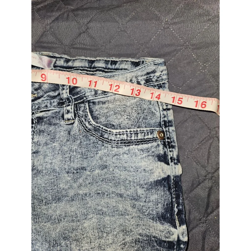 Women's (Juniors) No Boundaries Denim Jeans Size 9 Blue Acid Wash